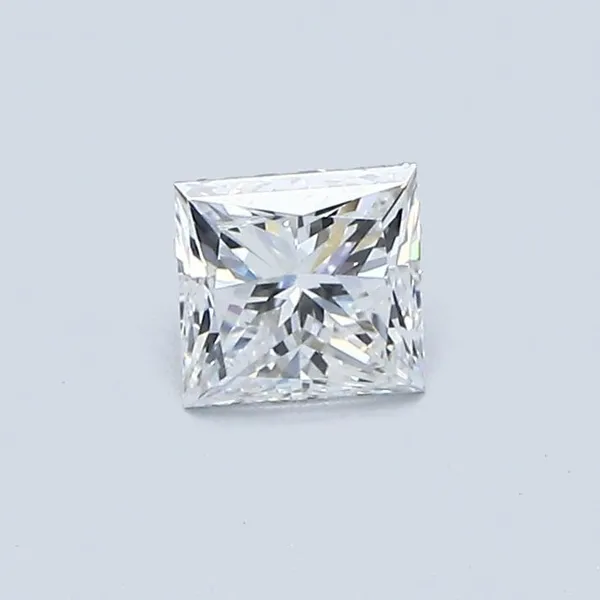 0.51ct PRINCESS G VVS2 Natural diamond