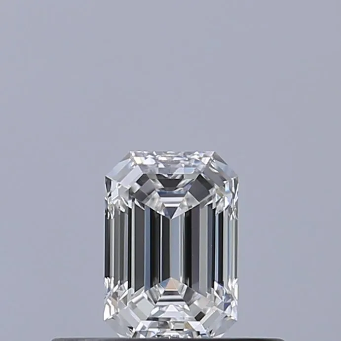 0.30ct EMERALD E VVS1 Natural diamond