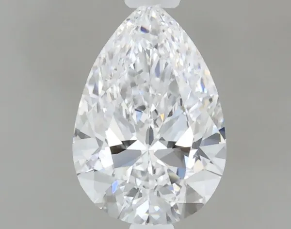0.34ct PEAR D VVS2 Natural diamond