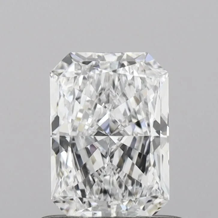 0.69ct RADIANT E VVS1 Lab Grown diamond