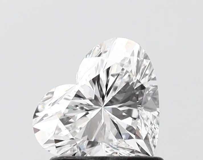 1.04ct HEART F VS1 Lab Grown diamond