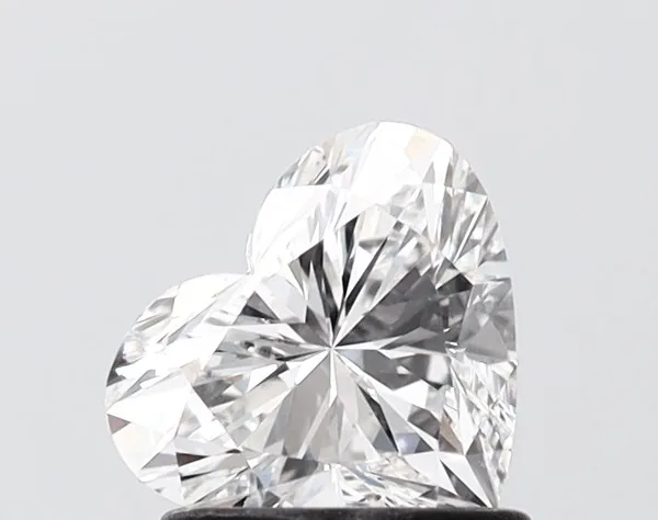1.04ct HEART F VS1 Lab diamond