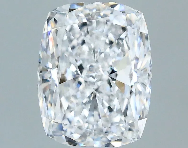 0.70ct CUSHION D VS1 Natural diamond