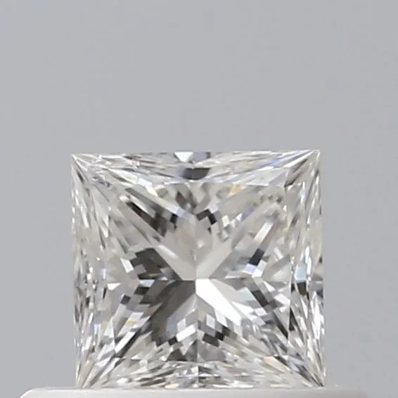 0.40ct PRINCESS G VVS2 Natural diamond