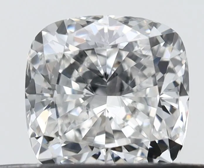 0.30ct CUSHION E VVS1 Natural diamond