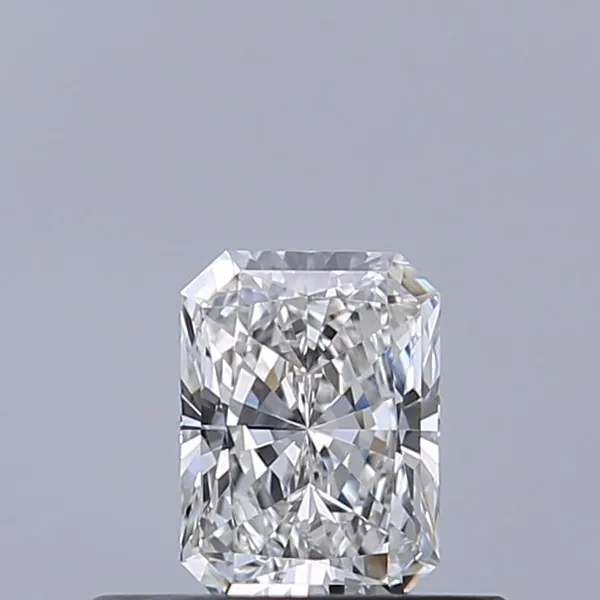 0.35ct RADIANT E IF Natural diamond