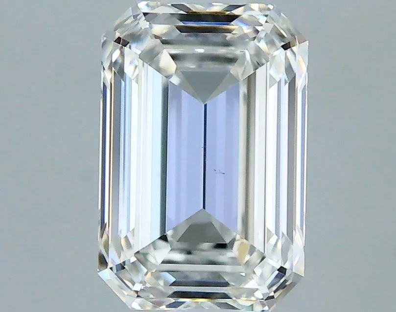 0.70ct EMERALD G VS1 Natural diamond