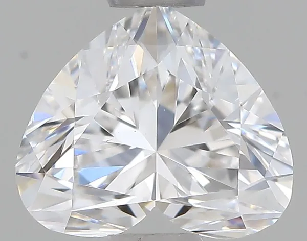 0.7ct HEART E VS1 Natural diamond
