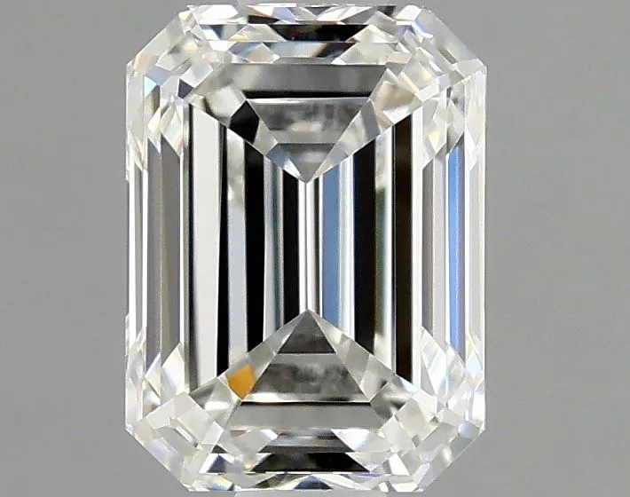 0.70ct EMERALD G VVS2 Natural diamond