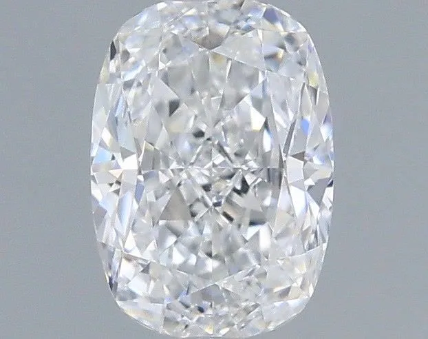 0.33ct CUSHION E VVS2 Natural diamond