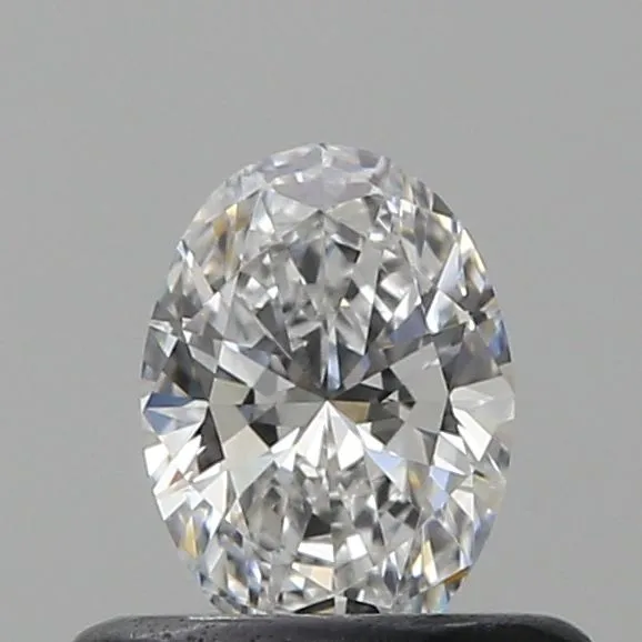 0.4ct OVAL E VVS1 Natural diamond