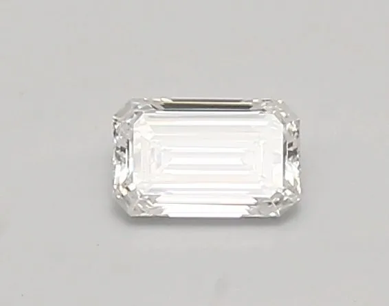 0.39ct EMERALD D VVS2 Lab diamond
