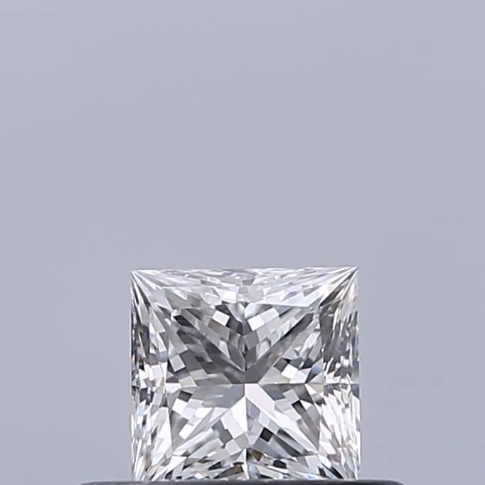 0.31ct PRINCESS D VVS1 Natural diamond