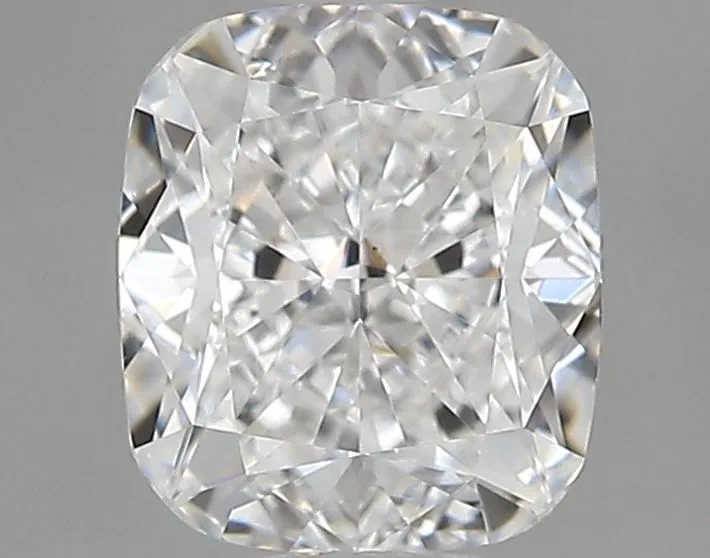 0.70ct CUSHION E VS1 Natural diamond