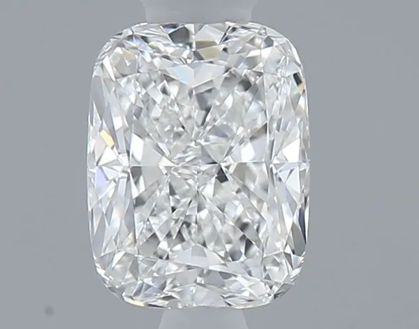 0.3ct CUSHION E VVS1 Natural diamond