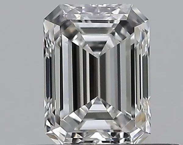 0.41ct EMERALD E VVS2 Natural diamond