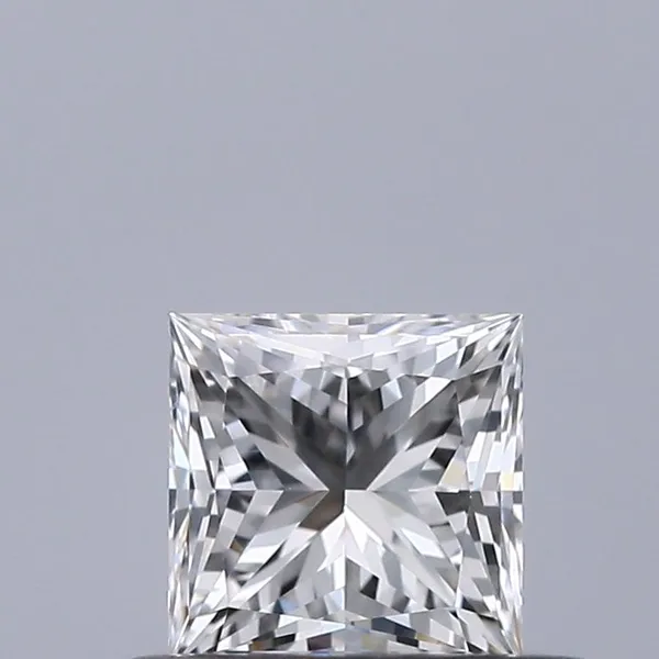 0.41ct PRINCESS F VS2 Natural diamond
