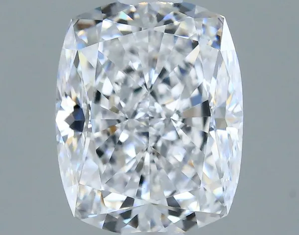 0.7ct CUSHION D VVS2 Natural diamond