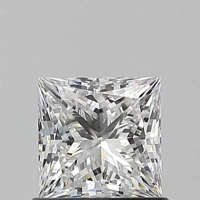0.90ct PRINCESS G VS1 Natural diamond