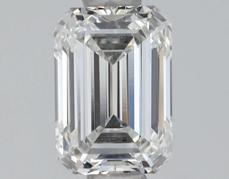 0.71ct EMERALD E VS1 Lab Grown diamond