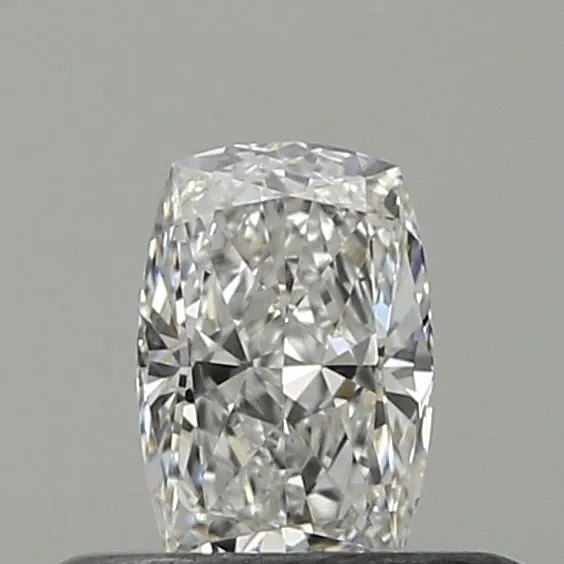 0.30ct CUSHION E VVS2 Natural diamond