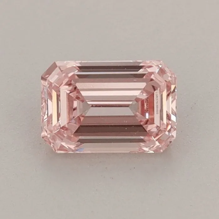 0.65ct EMERALD Fancy Intense Pink VS1 Coloured Lab diamond