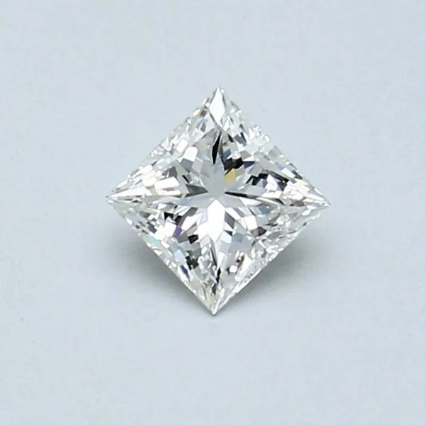 0.3ct PRINCESS H VVS2 Natural diamond