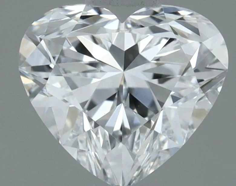 0.40ct HEART D VS2 Natural diamond