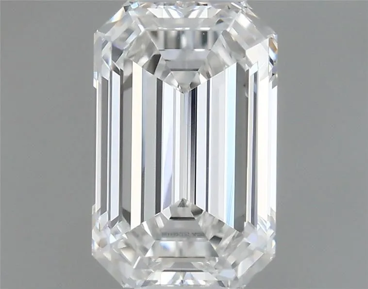 0.46ct EMERALD F VVS1 Natural diamond