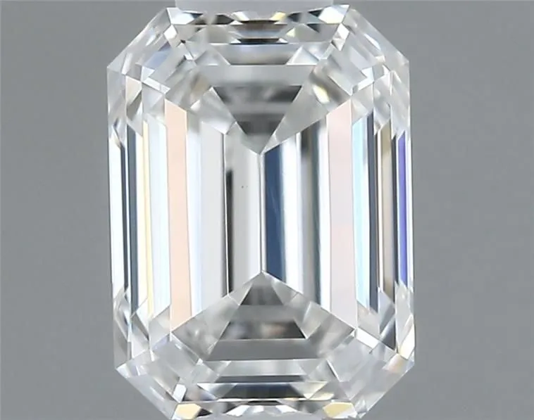 0.40ct EMERALD F VVS2 Natural diamond