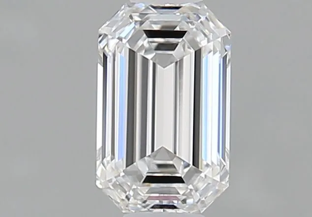 0.40ct EMERALD D VVS2 Natural diamond