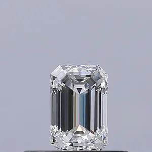 0.3ct EMERALD E VVS1 Natural diamond