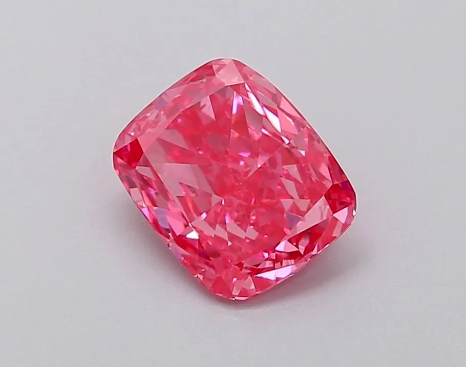 0.99ct CUSHION Fancy Vivid Pink VS2 Coloured Lab diamond