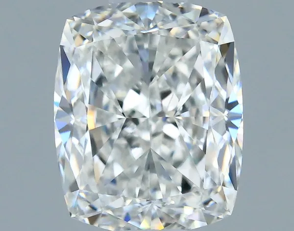 0.76ct CUSHION G VVS2 Natural diamond