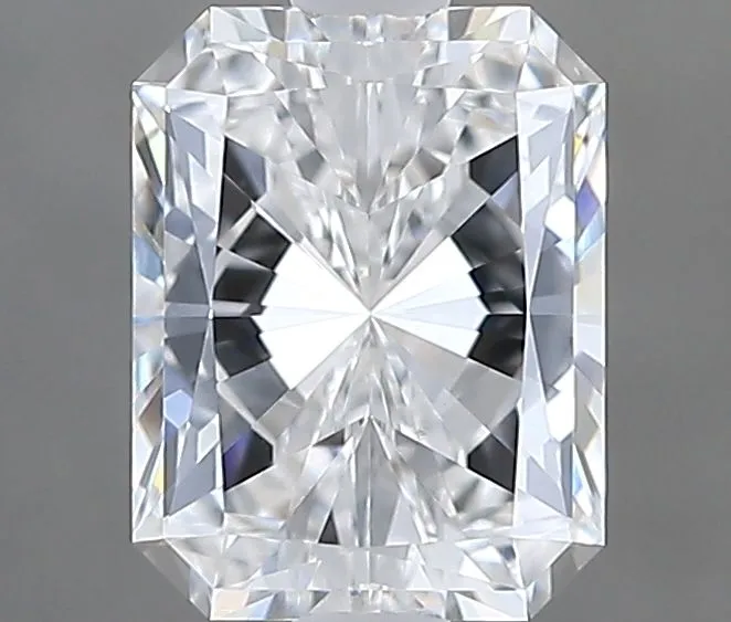 0.70ct RADIANT E VS1 Natural diamond