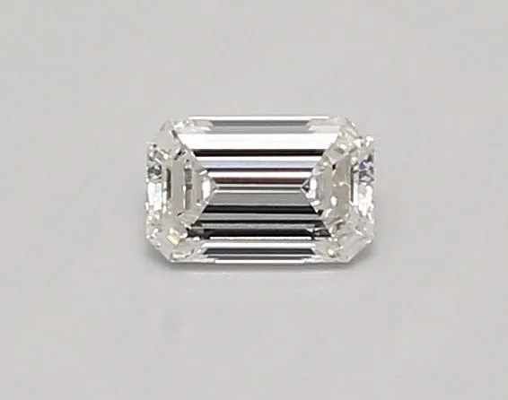 0.37ct EMERALD E VVS1 Lab Grown diamond