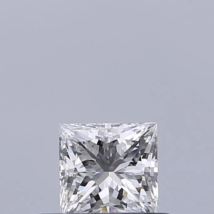 0.30ct PRINCESS D IF Natural diamond