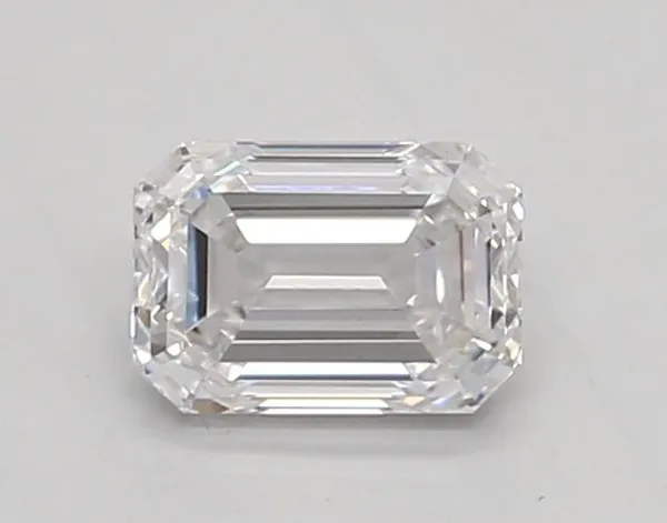 0.65ct EMERALD D VVS2 Lab diamond
