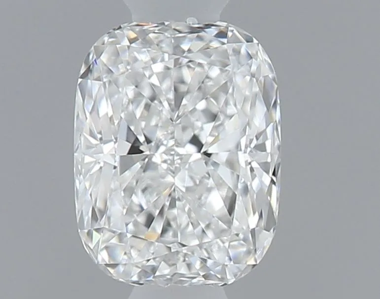 0.32ct CUSHION E VVS1 Natural diamond