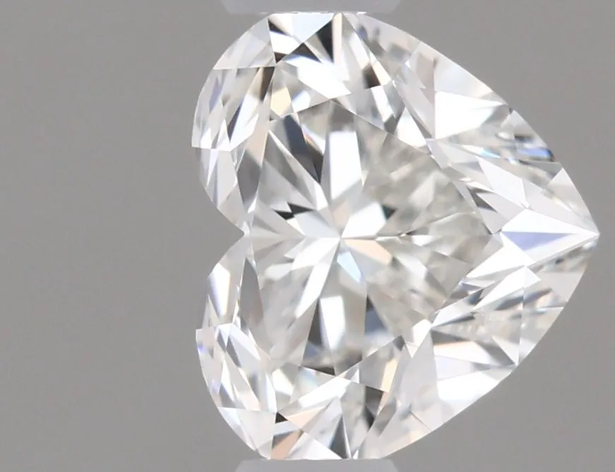 0.39ct HEART H VVS1 Natural diamond
