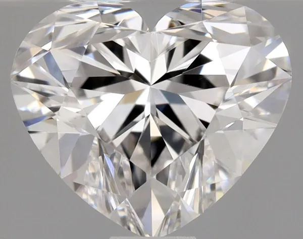0.8ct HEART E VVS2 Natural diamond