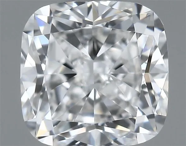 0.4ct CUSHION D VVS2 Natural diamond