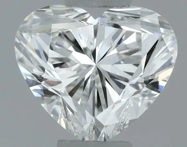 0.4ct HEART F VS2 Natural diamond