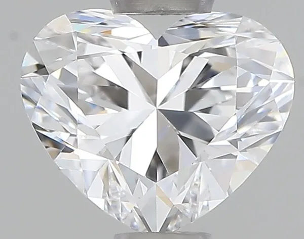 0.6ct HEART E VS1 Natural diamond