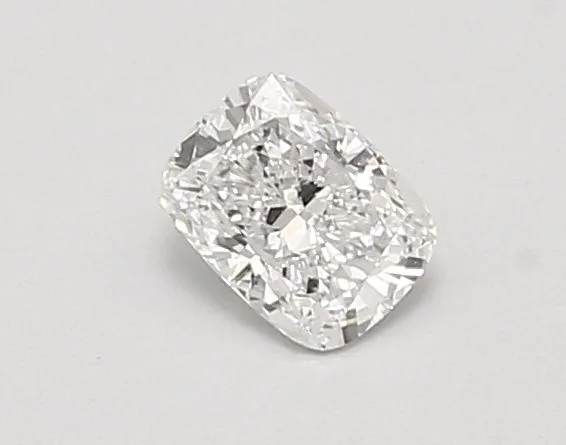 0.47ct CUSHION E VVS2 Lab diamond