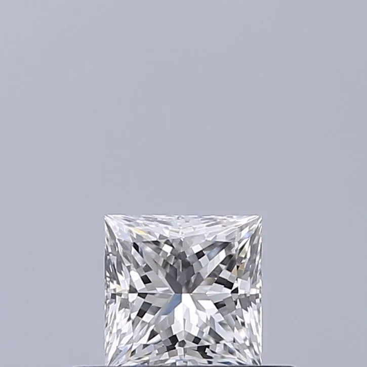 0.37ct PRINCESS E VVS1 Natural diamond