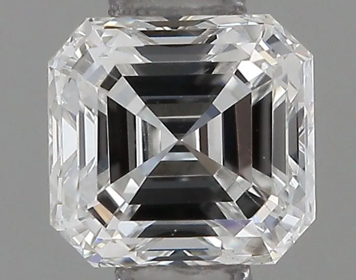 0.41ct EMERALD F SI1 Natural diamond