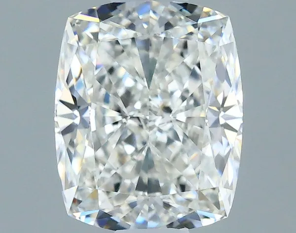 0.73ct CUSHION G VVS2 Natural diamond
