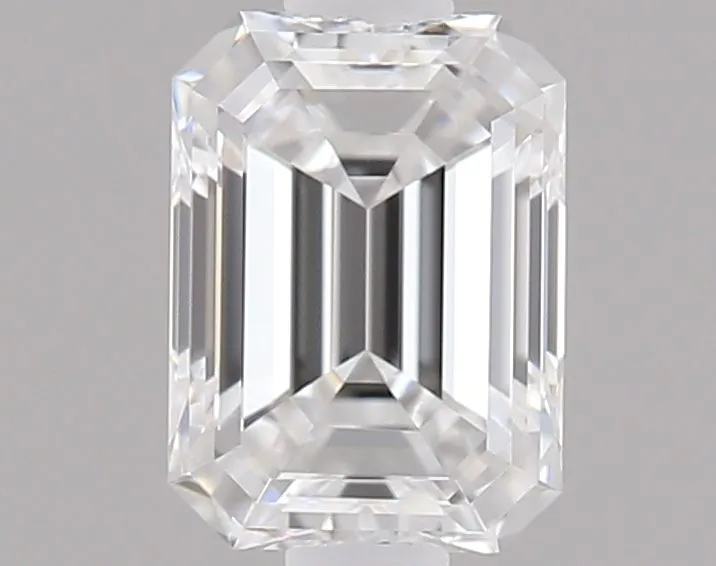 0.30ct EMERALD D VVS2 Natural diamond