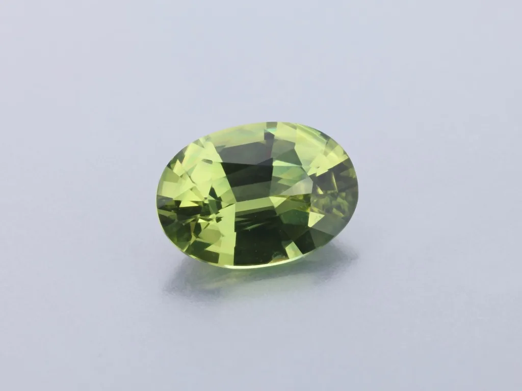 0.84ct Parti Sapphire, Oval gemstone